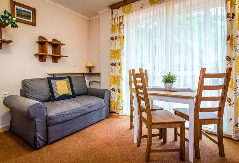 Aparthotel Pod Nosalem