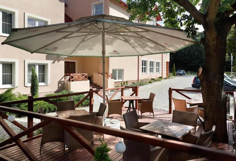 Aura   Hotel & Restaurant & Sauna