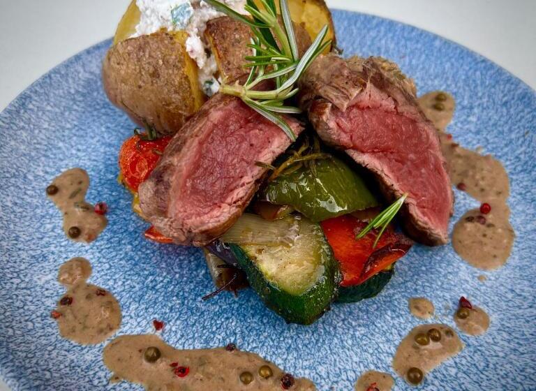 צימר Apartamenty Mesa Grill Restaurant Cafe