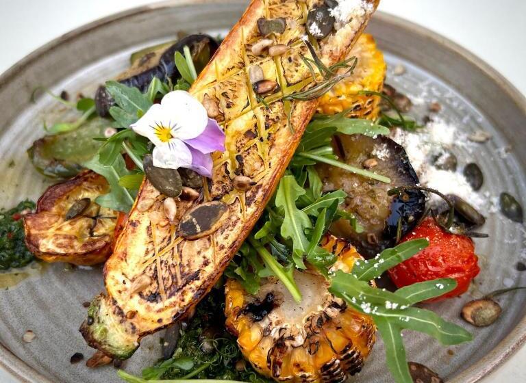 צימר Apartamenty Mesa Grill Restaurant Cafe