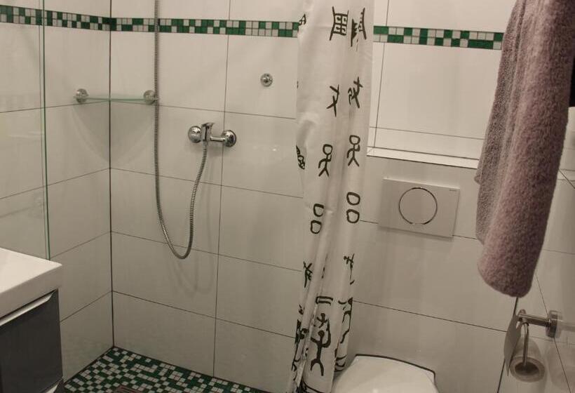 Bed and Breakfast Avila Park & Spa