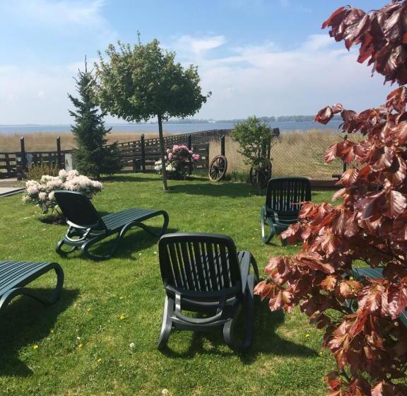 Bed and Breakfast Avila Park & Spa