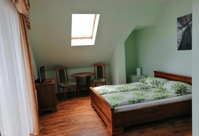 تختخواب و صبحانه Bakster