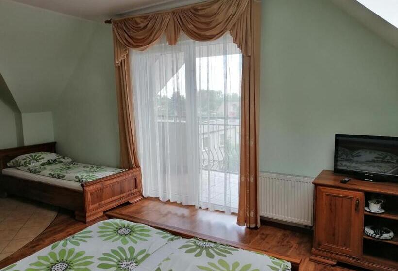 تختخواب و صبحانه Bakster