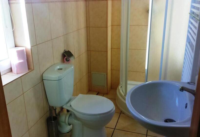 تختخواب و صبحانه Bakster