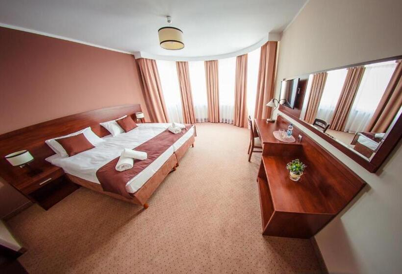 مبيت وإفطار Camelot