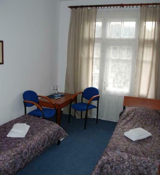 تختخواب و صبحانه Czerwony Dwór