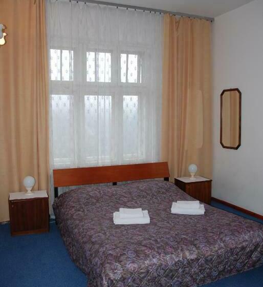 تختخواب و صبحانه Czerwony Dwór