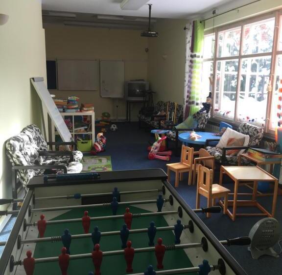 تختخواب و صبحانه Czerwony Dwór