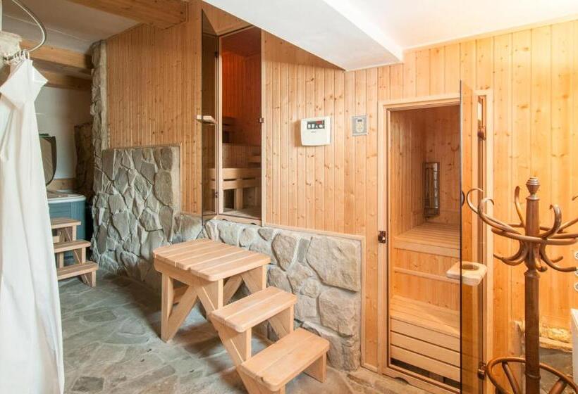 تختخواب و صبحانه Czerwony Dwór