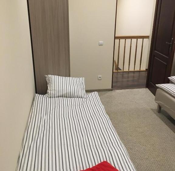 تختخواب و صبحانه Dask Resort