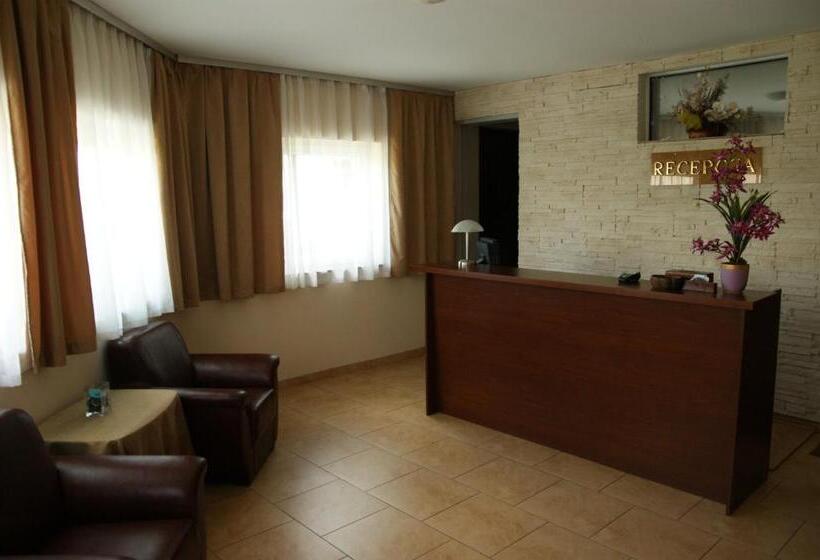 Bed and Breakfast Dom Gościnny 8 Km Od Suntago, Deepspot