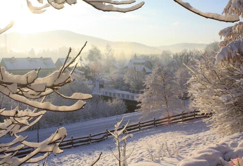 تختخواب و صبحانه Dom Na Klonowym Wzgórzu