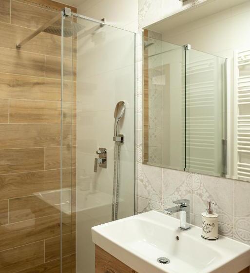 تختخواب و صبحانه Dw Bogun