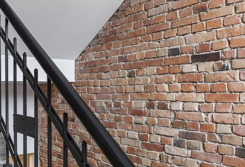 تختخواب و صبحانه Gdynia Centrum