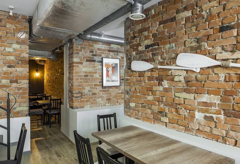 تختخواب و صبحانه Gdynia Centrum