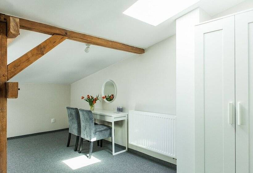 تختخواب و صبحانه Gdynia Centrum