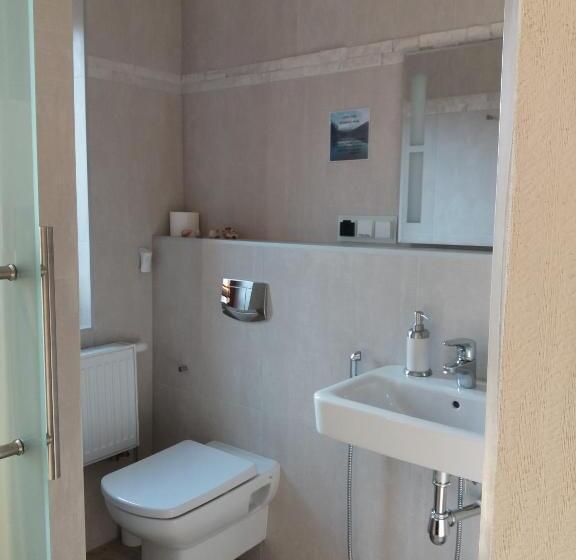 تختخواب و صبحانه Jaśminowe Ogrody