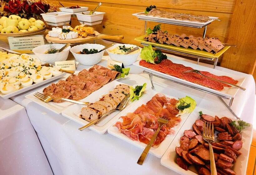 تختخواب و صبحانه Karina