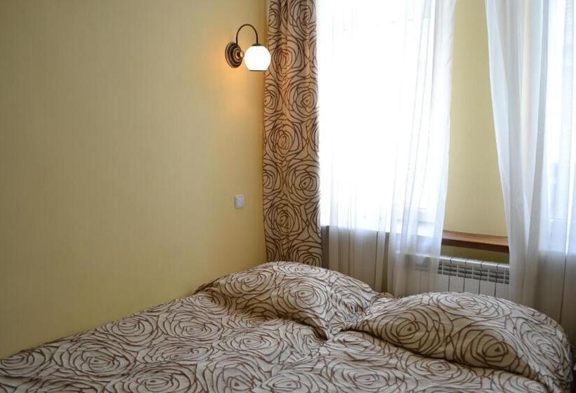 مبيت وإفطار Noclegi Sezam