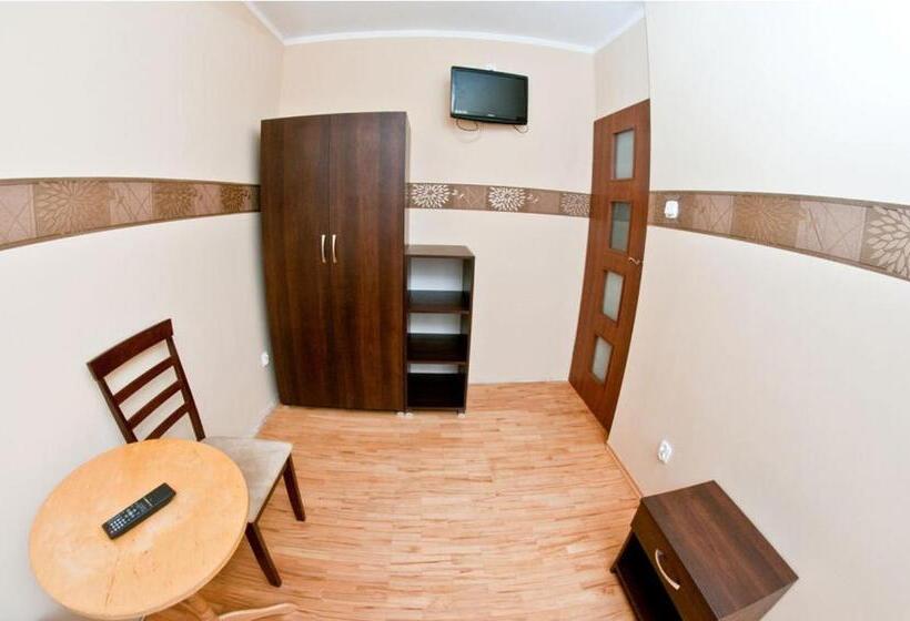 تختخواب و صبحانه Noclegi Złota Rybka