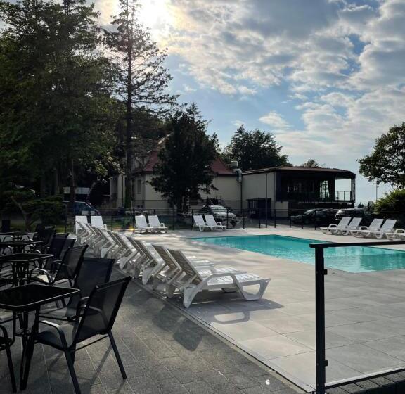 تختخواب و صبحانه Oå›rodek Promenada Faleza