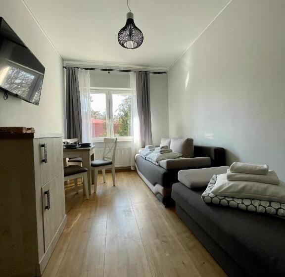 تختخواب و صبحانه Oå›rodek Promenada Faleza