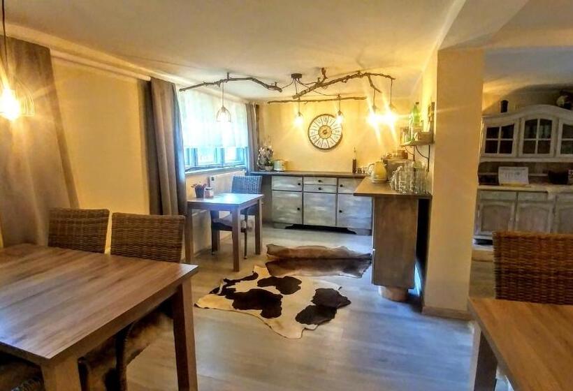 تختخواب و صبحانه Pod Klimczokiem I