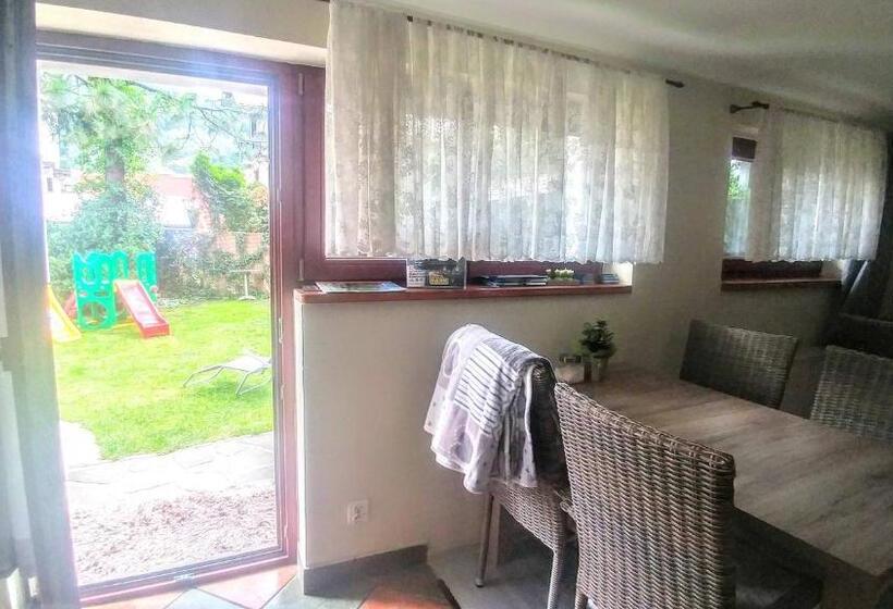 تختخواب و صبحانه Pod Klimczokiem I