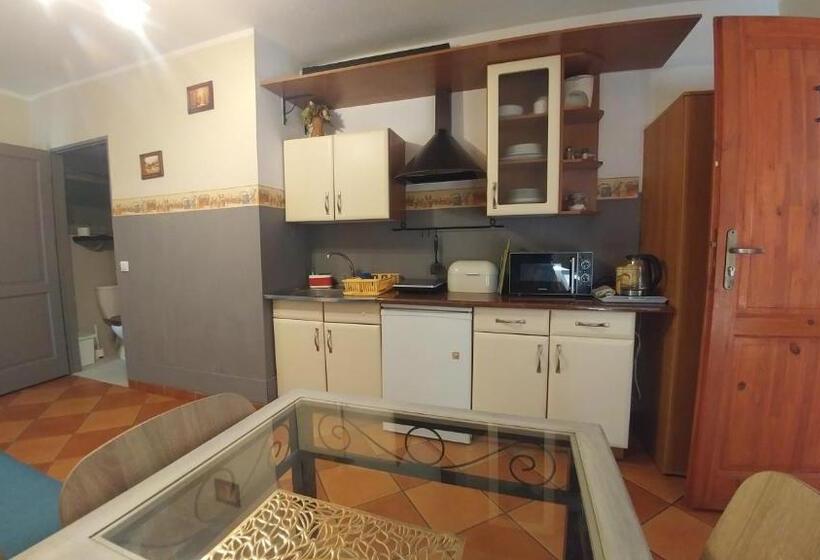 تختخواب و صبحانه Pod Klimczokiem I