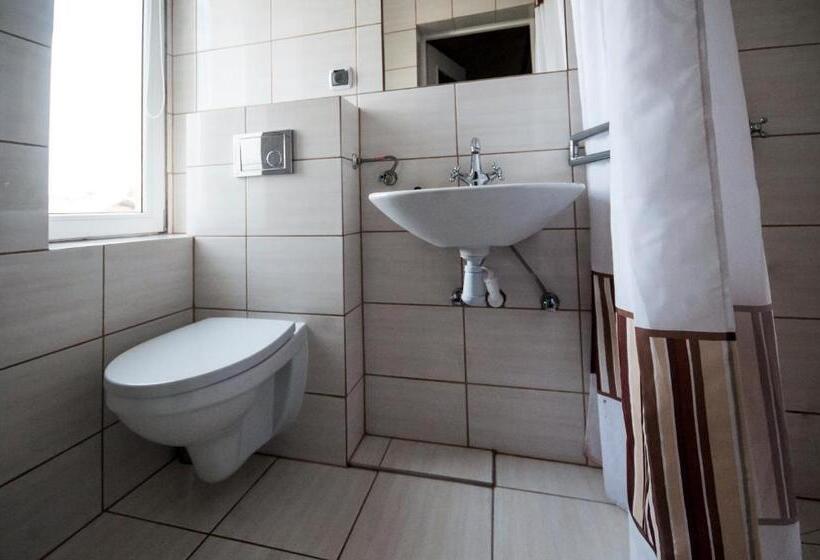 Bed and Breakfast Pokoje Gościnne Korsarz