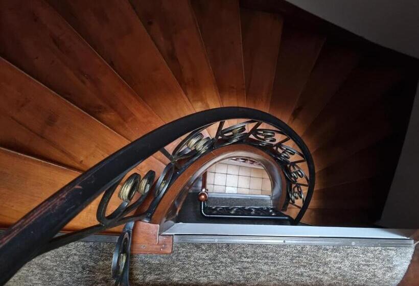 צימר Przy żelaznym Moście