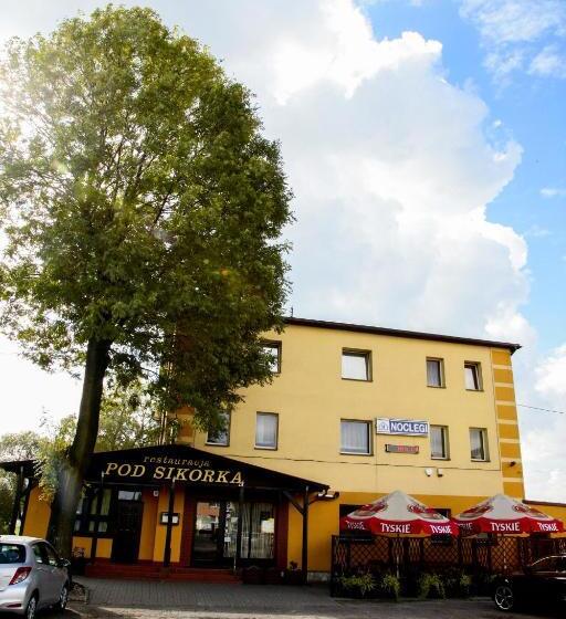 צימר Restauracja I Noclegi Pod Sikorką