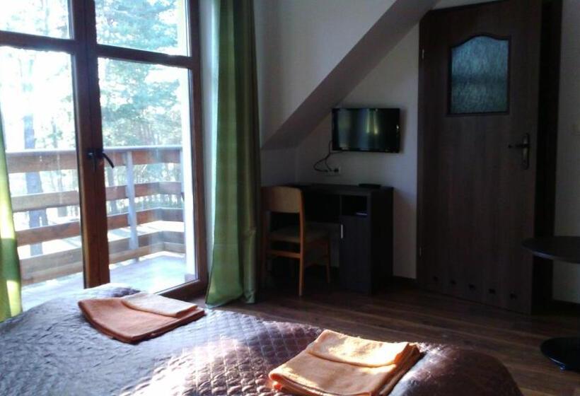 צימר Rezydencja Nad Wigrami Standard & Comfort Rooms