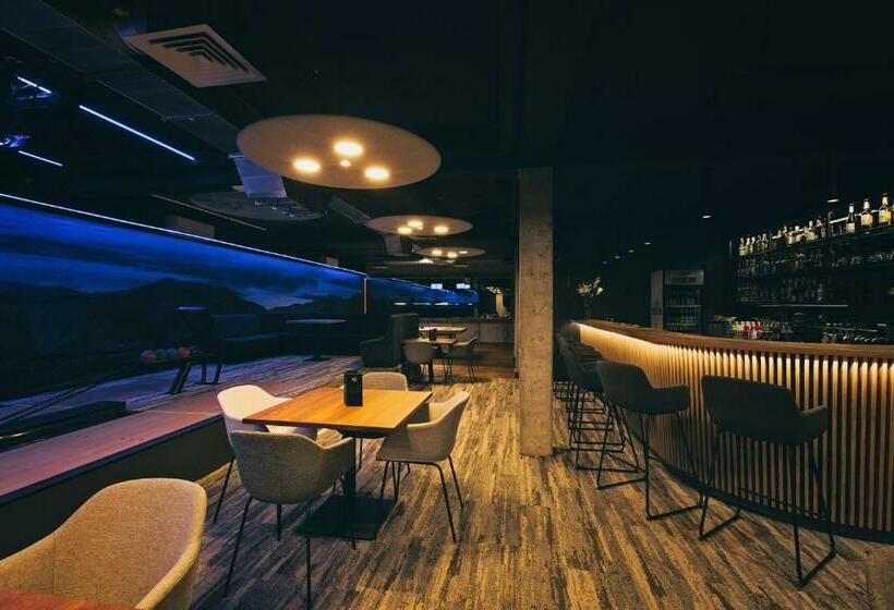 تختخواب و صبحانه Skalny