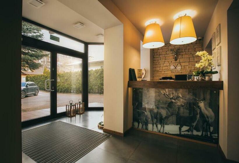 تختخواب و صبحانه Skalny