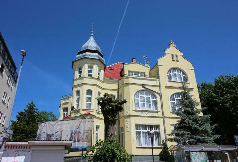 住宿加早餐 Villa Amadea