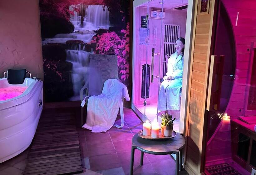 ベッドアンドブレックファースト Villa Antica