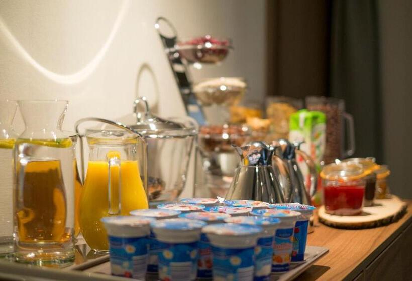 تختخواب و صبحانه Villa Belweder