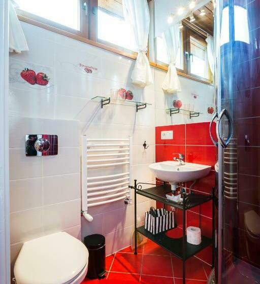 تختخواب و صبحانه Villa Cynamon