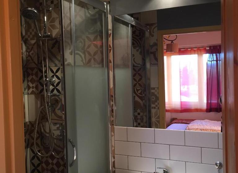 تختخواب و صبحانه Villa Cynamon