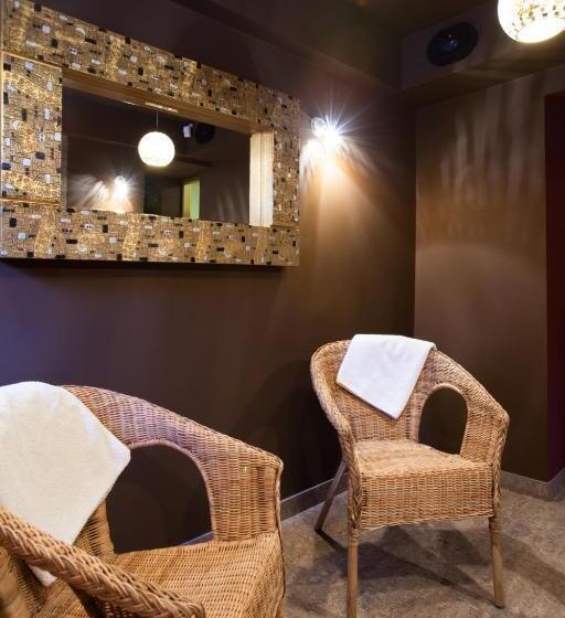 تختخواب و صبحانه Villa Cynamon