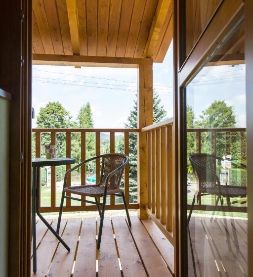 تختخواب و صبحانه Villa Cynamon