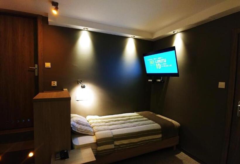 تختخواب و صبحانه Villa Garden Kutno Centrum