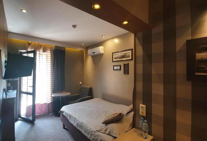 تختخواب و صبحانه Villa Garden Kutno Centrum