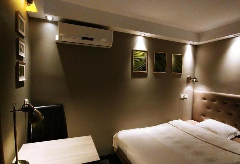 تختخواب و صبحانه Villa Garden Kutno Centrum