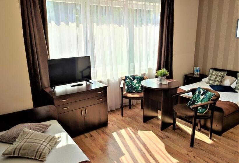 تختخواب و صبحانه Villa Magna