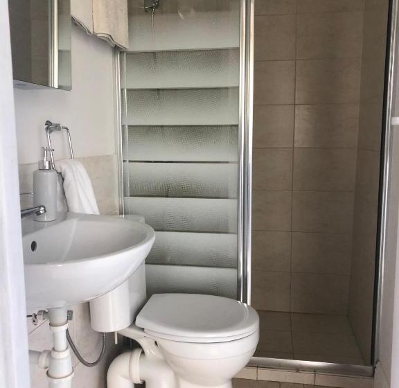 تختخواب و صبحانه Villa Victoria