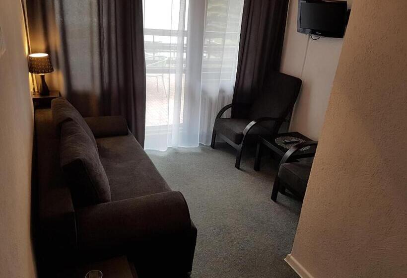 Bed and Breakfast Willa Grafit