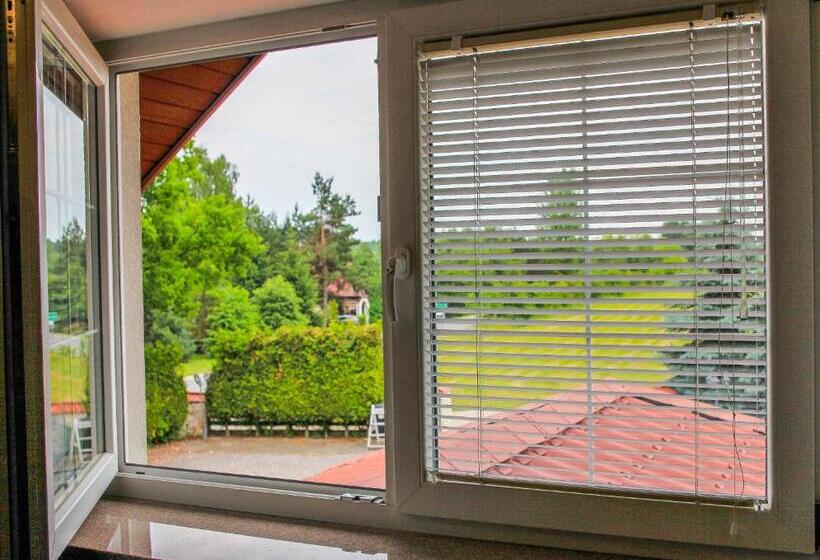 تختخواب و صبحانه Willa Kazimiera